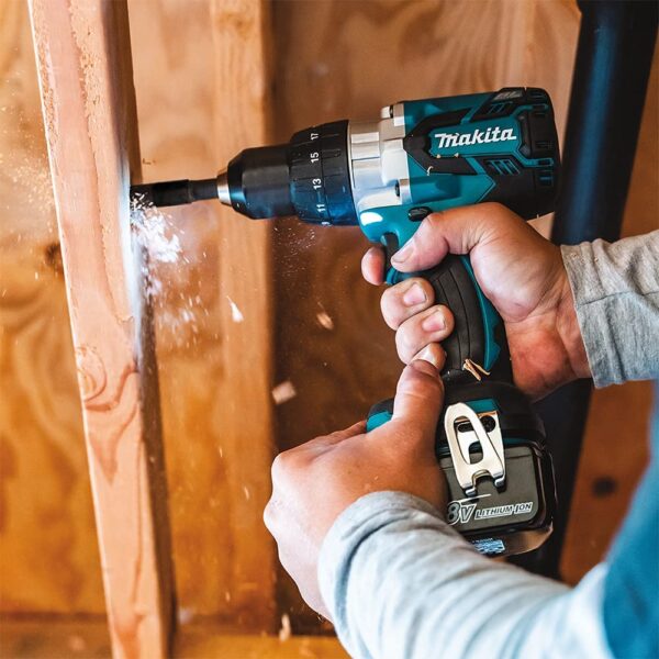 MAKITA TRAPANO AVVITATORE DHP481Z → Colorificio Novacolor a Vicenza